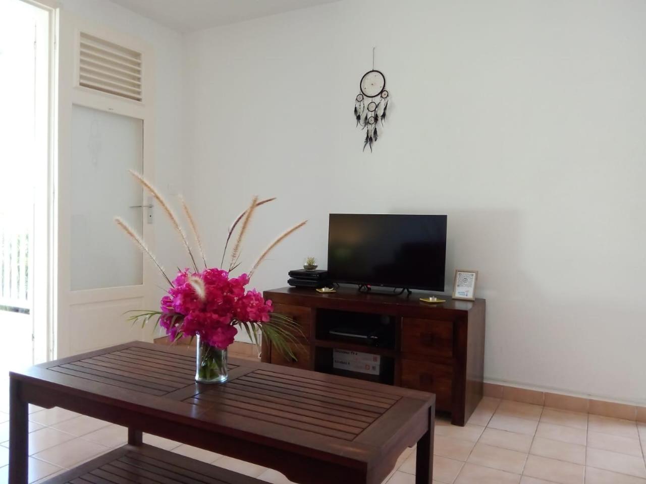 Apartament Ravinala Saint-Francois  Zewnętrze zdjęcie